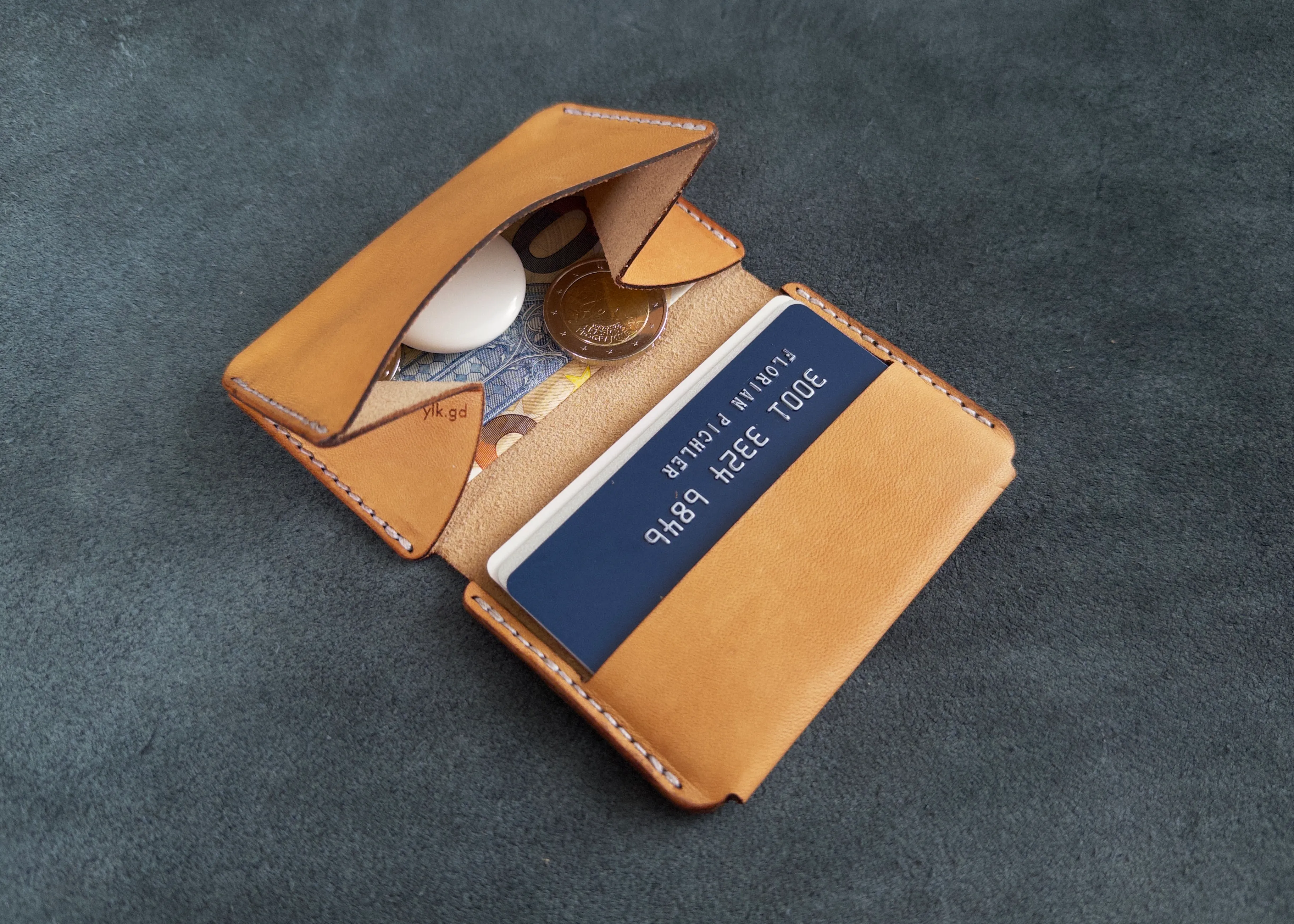 Inside view of the wallet showing the coin compartment opposite the card holder